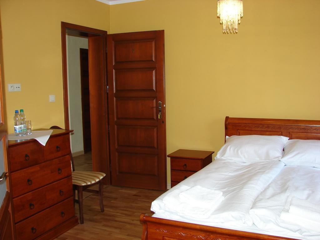 Gosc W Dom Otel Zbąszynek Oda fotoğraf